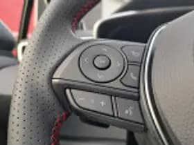 Toyota Corolla thumbnail 50