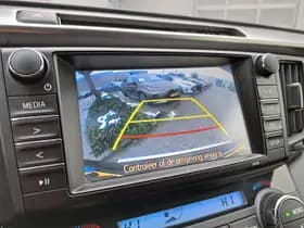 Toyota RAV4 thumbnail 15