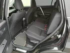 Toyota RAV4 thumbnail 17