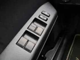 Toyota RAV4 thumbnail 45