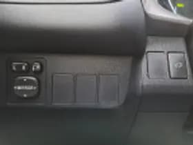 Toyota RAV4 thumbnail 46