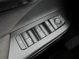 Toyota C hr thumbnail 18