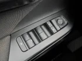 Toyota C hr thumbnail 41
