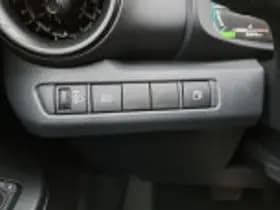 Toyota C hr thumbnail 42