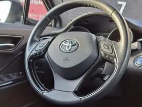 Toyota C hr thumbnail 16