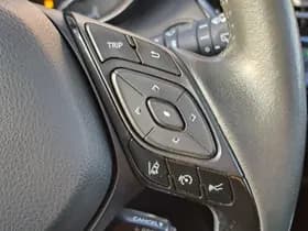 Toyota C hr thumbnail 24