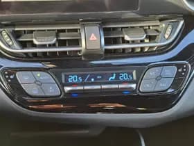 Toyota C hr thumbnail 25