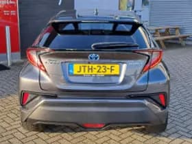 Toyota C hr thumbnail 6