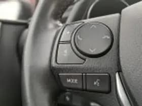 Toyota Auris thumbnail 48