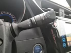 Toyota Auris thumbnail 52