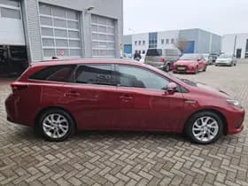 Toyota Auris thumbnail 65