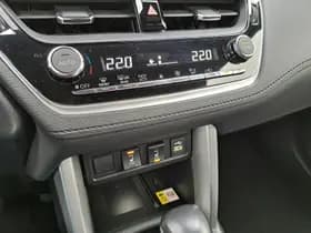 Toyota Corolla thumbnail 25