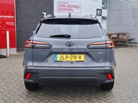 Toyota Corolla thumbnail 5