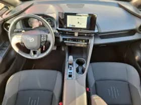 Toyota C hr thumbnail 3