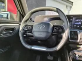 Toyota Urban cruiser thumbnail 41