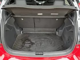 Toyota Yaris thumbnail 17