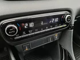 Toyota Yaris thumbnail 29