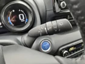 Toyota Yaris thumbnail 50