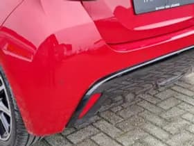 Toyota Yaris thumbnail 6