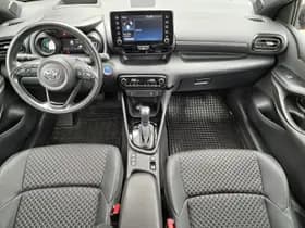 Toyota Yaris thumbnail 9