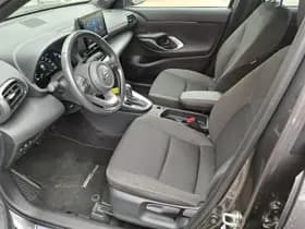 Toyota Yaris Cross thumbnail 16
