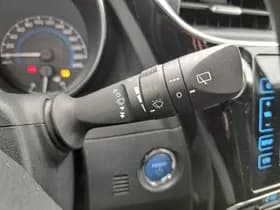 Toyota Auris thumbnail 23
