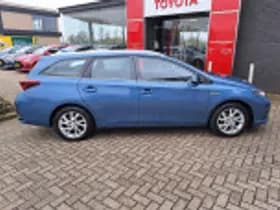Toyota Auris thumbnail 34