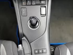 Toyota Auris thumbnail 51