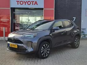 Toyota Yaris Cross thumbnail 1