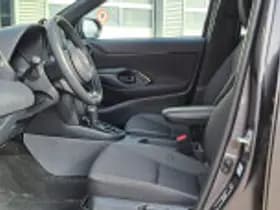 Toyota Yaris Cross thumbnail 34