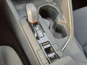 Toyota C hr thumbnail 24