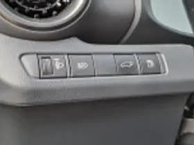 Toyota C hr thumbnail 40