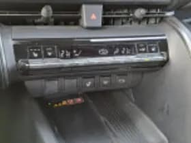 Toyota C hr thumbnail 45