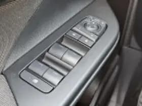 Toyota C hr thumbnail 42