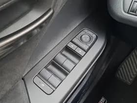 Toyota C hr thumbnail 18