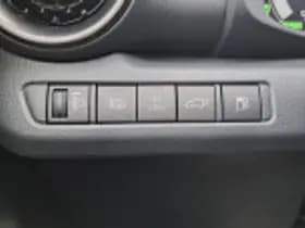 Toyota C hr thumbnail 47