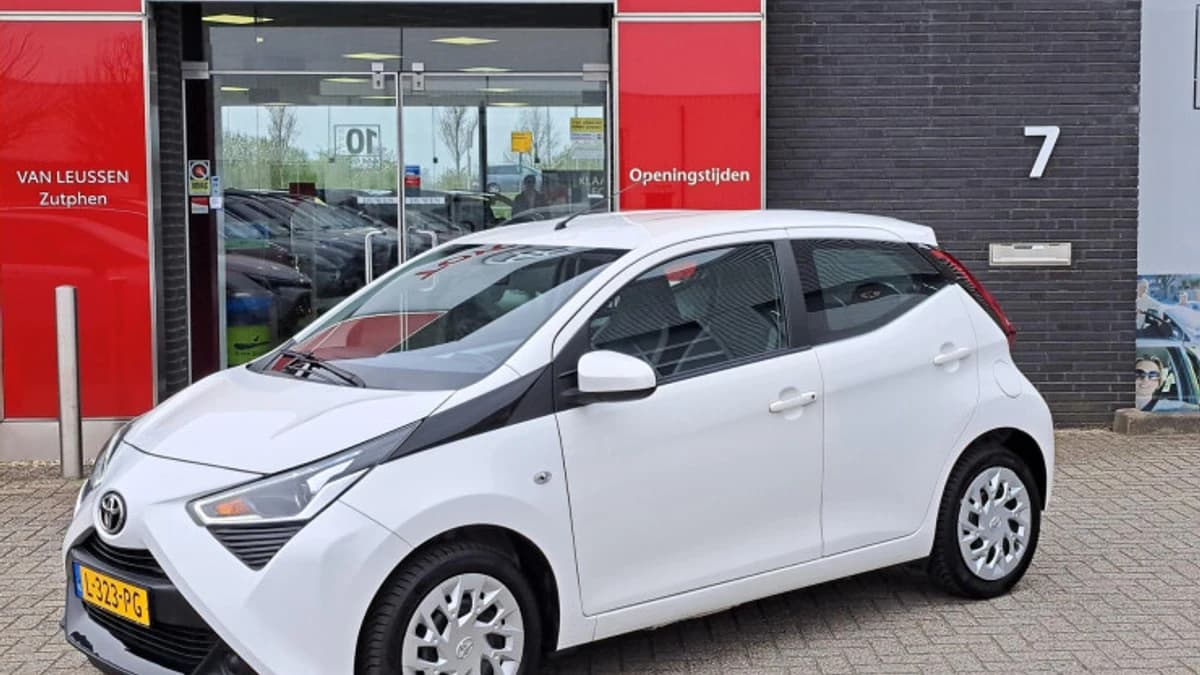Toyota Aygo — foto 1