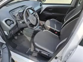 Toyota Aygo thumbnail 16