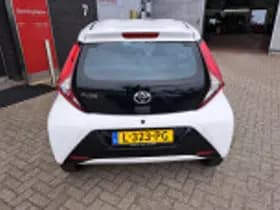 Toyota Aygo thumbnail 34