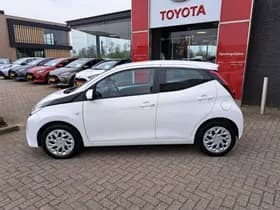 Toyota Aygo thumbnail 57