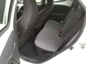 Toyota Aygo thumbnail 36