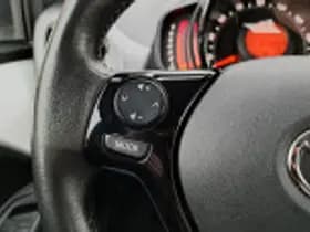 Toyota Aygo thumbnail 40
