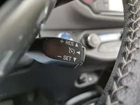 Toyota Yaris thumbnail 23