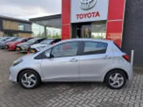 Toyota Yaris thumbnail 35