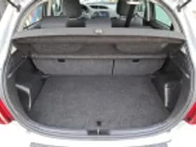 Toyota Yaris thumbnail 39