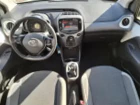 Toyota Aygo thumbnail 37