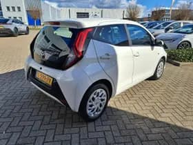 Toyota Aygo thumbnail 8