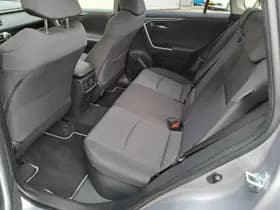 Toyota RAV4 thumbnail 17
