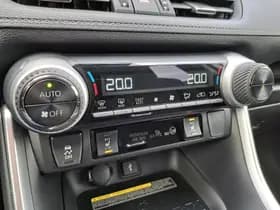 Toyota RAV4 thumbnail 25