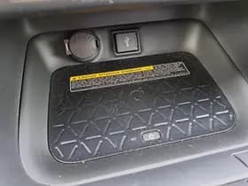 Toyota RAV4 thumbnail 27